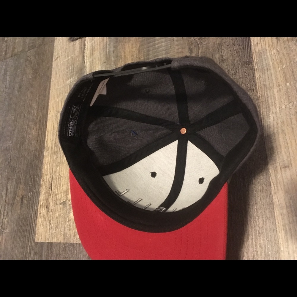 O’Neill SnapBack - Picture 5 of 5